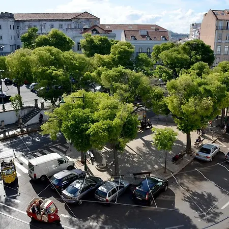 Garden And City Views In Graca Apartment *