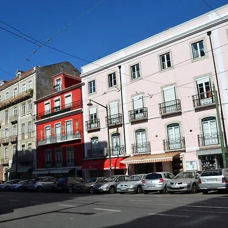 Apartment Garden And City Views In Graca Lisbon