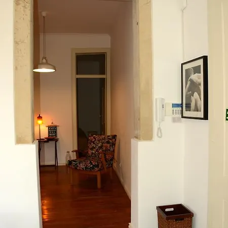 Garden And City Views In Graca Apartment Lisbon