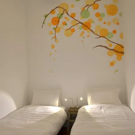 Apartment Garden And City Views In Graca Lisbon